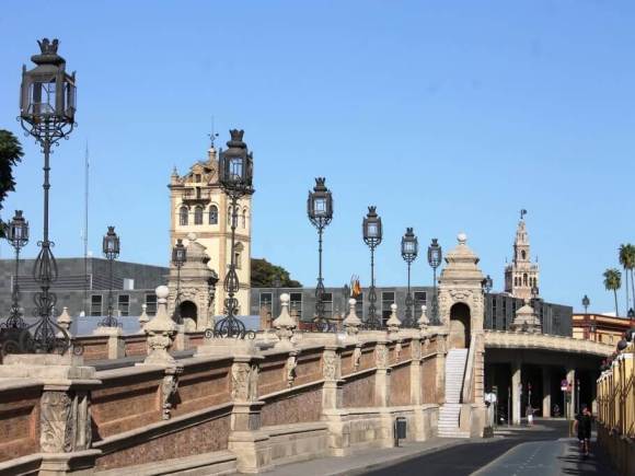 Where to sleep in Seville: best area and hotel