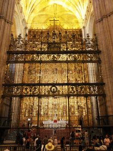 Visit the Cathedral and the Giralda of Seville: tickets and curiosities